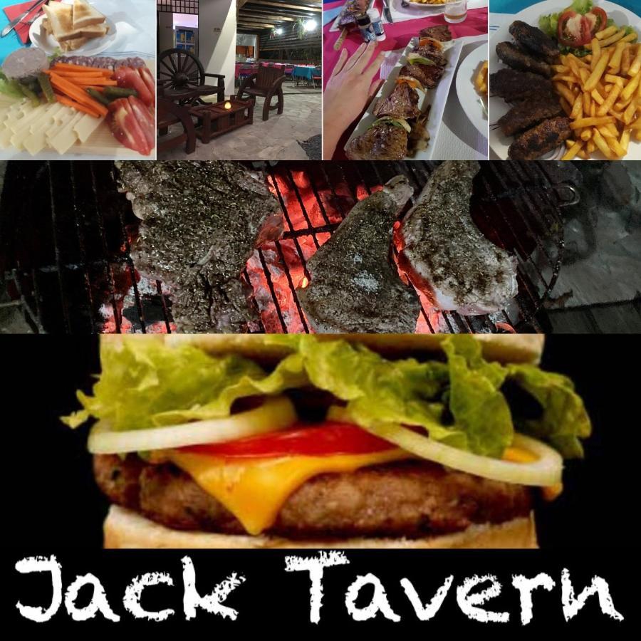 Jacktavern - Auberge De Jeunesse Pointe-Noire Zewnętrze zdjęcie