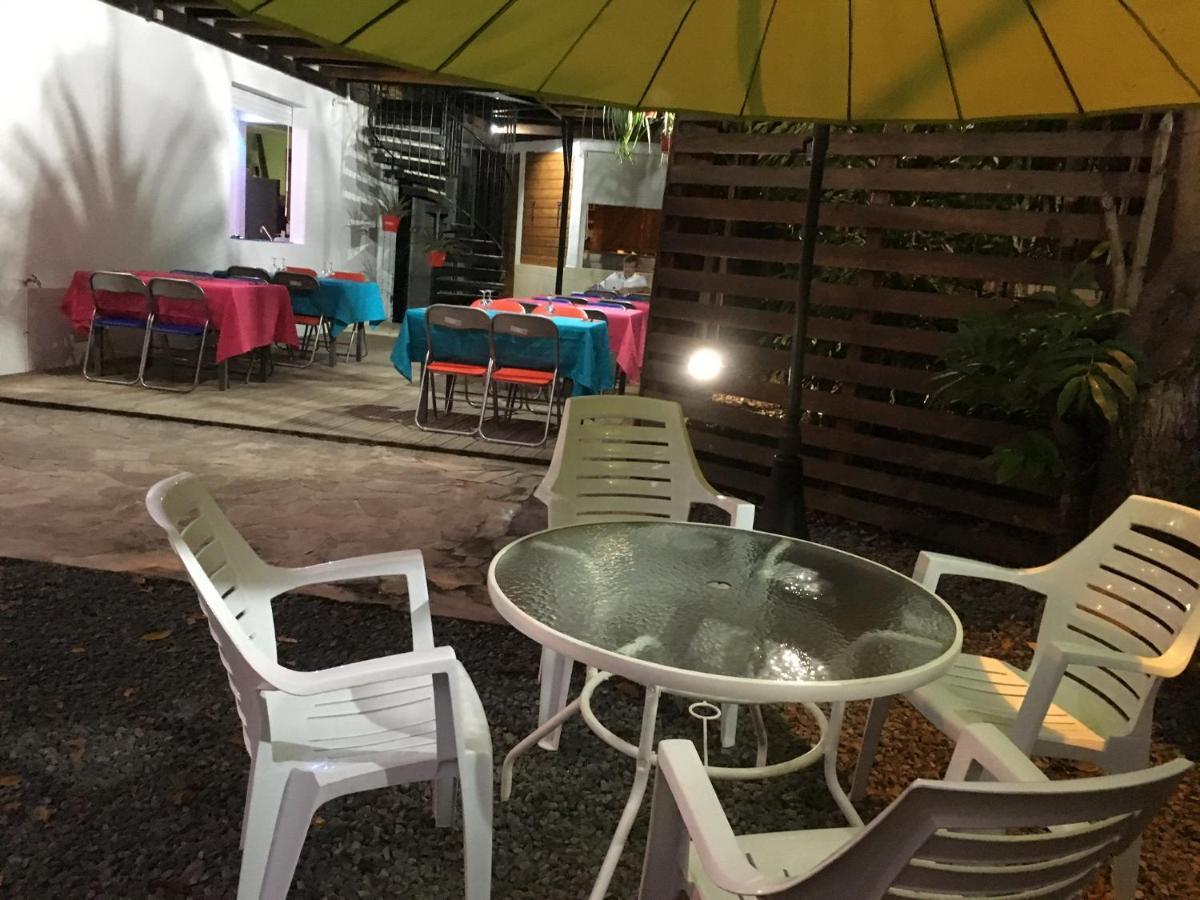Jacktavern - Auberge De Jeunesse Pointe-Noire Zewnętrze zdjęcie